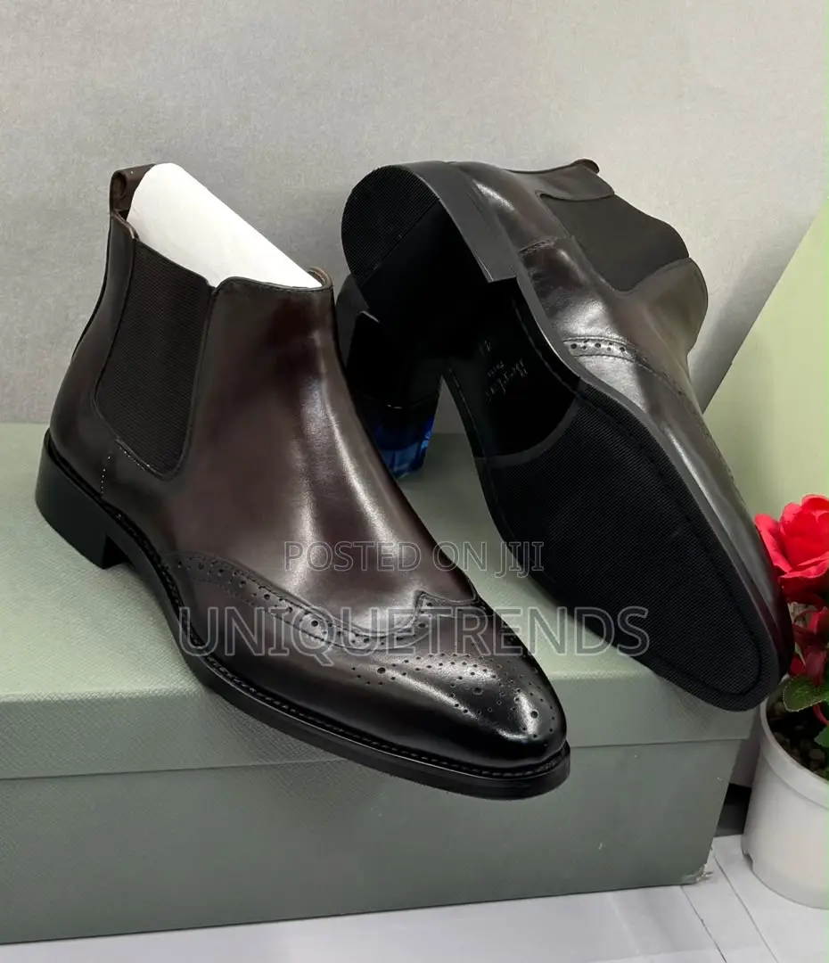 Executive Berluti Leather Brogue Chelsea Boots (Brown)