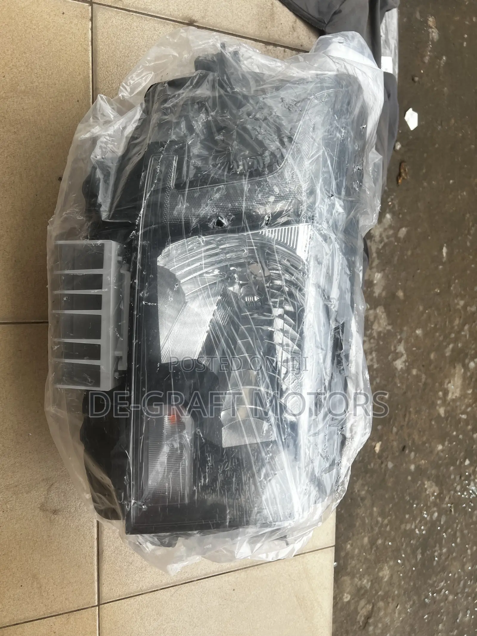 Frontier 23 Headlight Normal.
