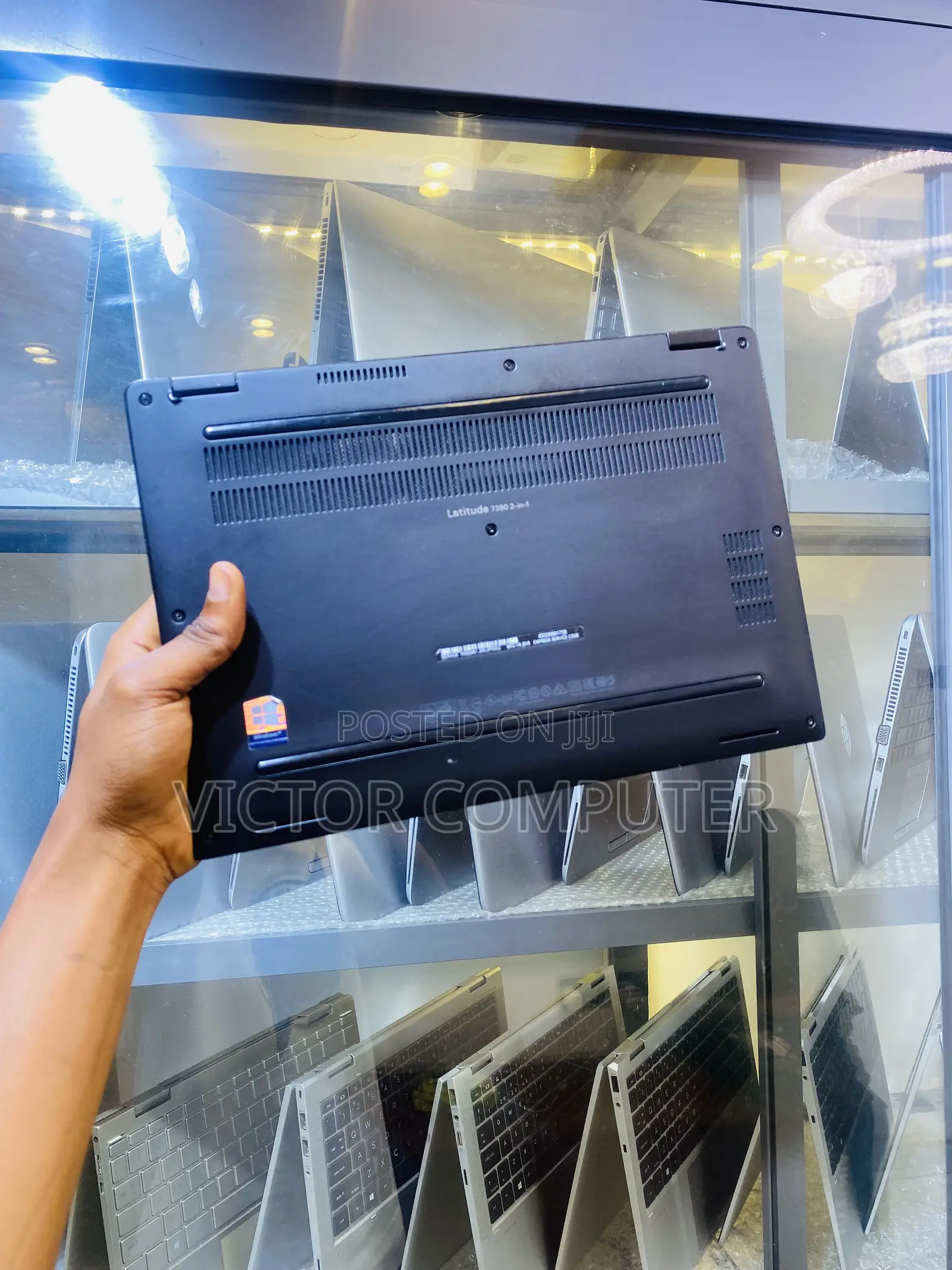 Laptop Dell Latitude 7390 8GB Intel Core i5 SSD 256GB