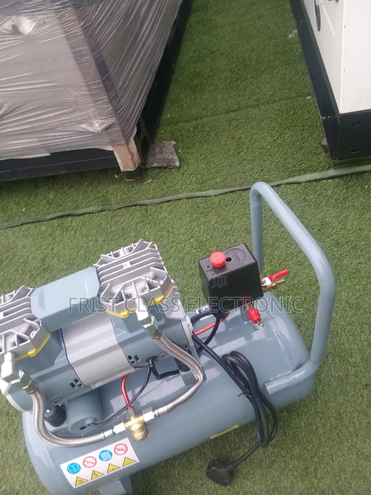 Heavy-Duty Ecoolmax Air Compressor | Fast Efficient Air Supply