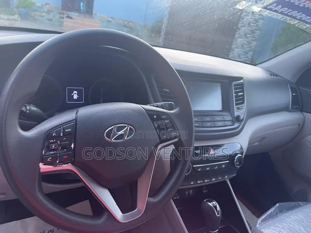 Hyundai Tucson 2018 Gray