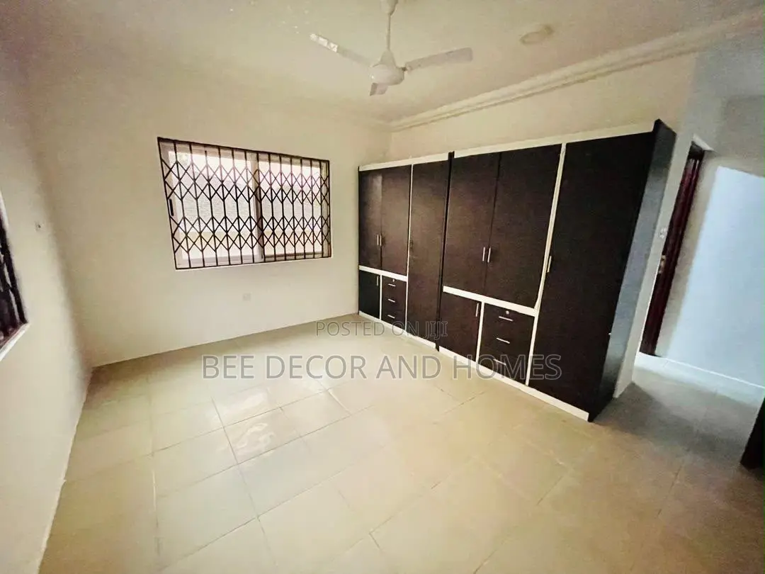 3bdrm House in Bee Decor & Homes, Oyarifa for rent