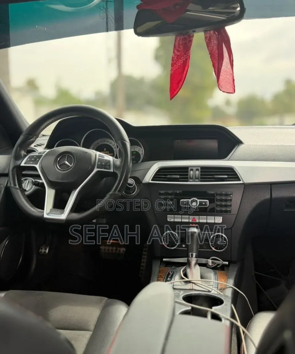 Mercedes-Benz C250 2013 Gray
