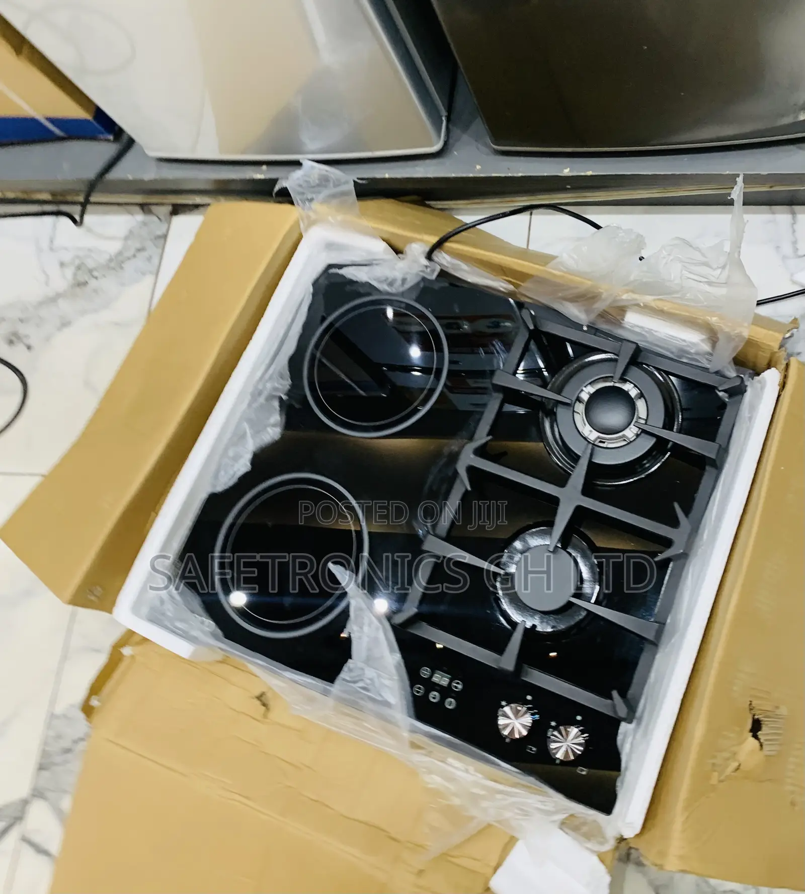Check Out Kenwood 2 Gas and 2 Electric Hybrid Cooktop in-Built