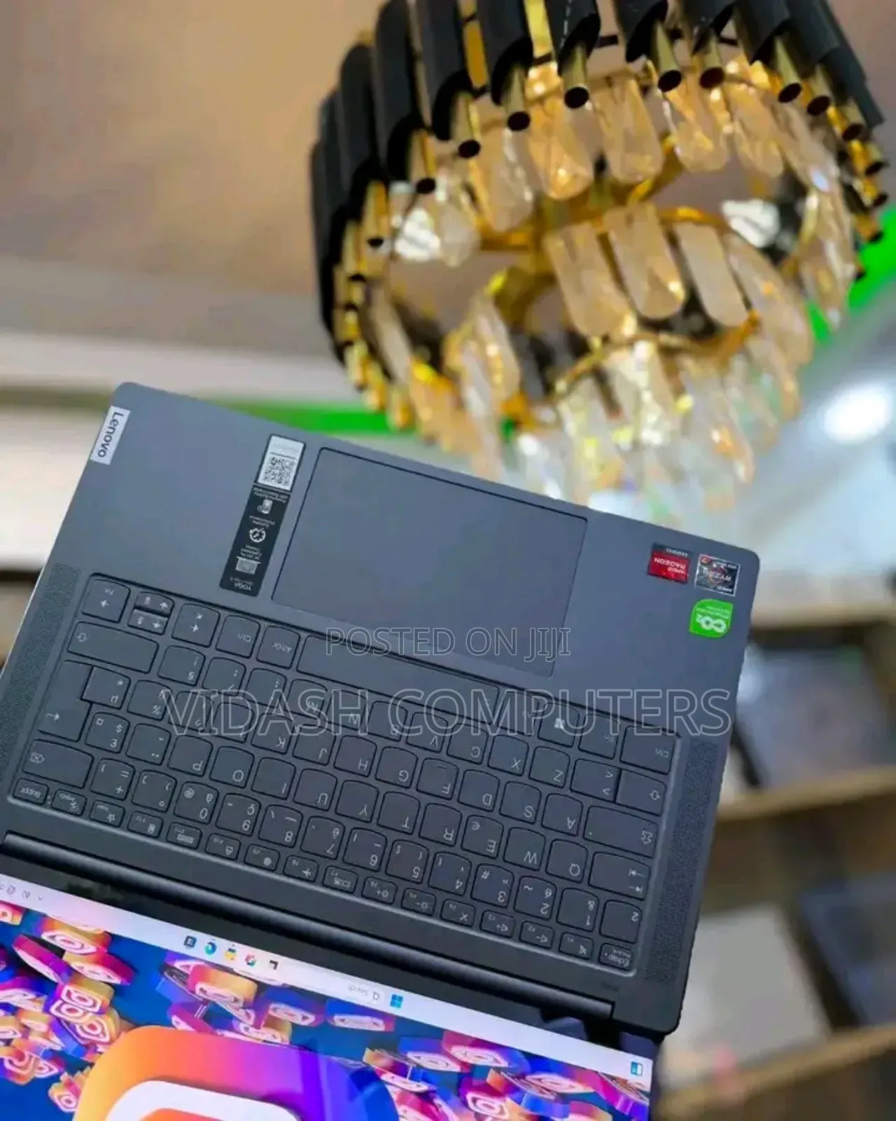 New Laptop Lenovo Yoga 700 16GB AMD Ryzen 7 SSD 512GB