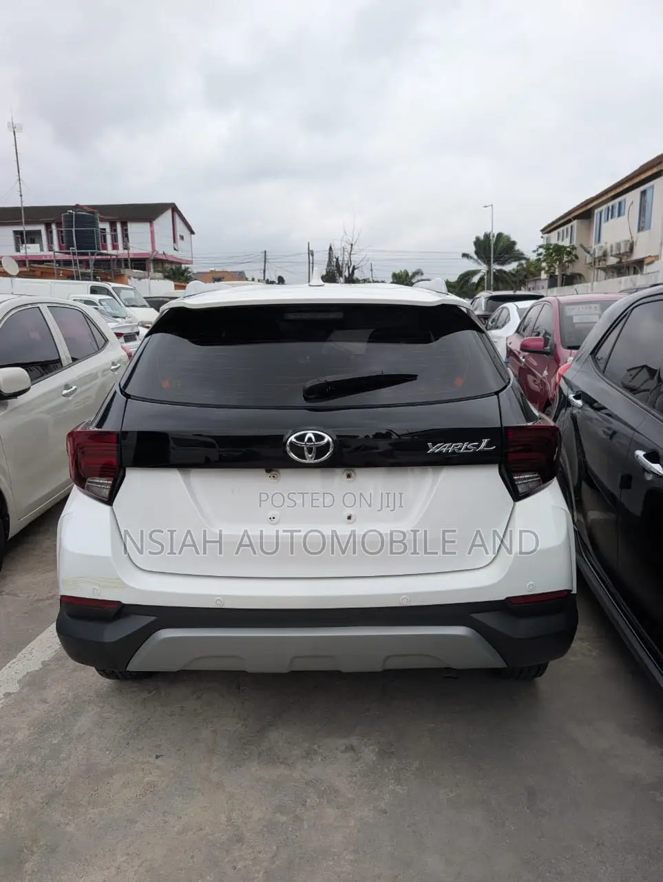 Toyota Yaris 2022 White