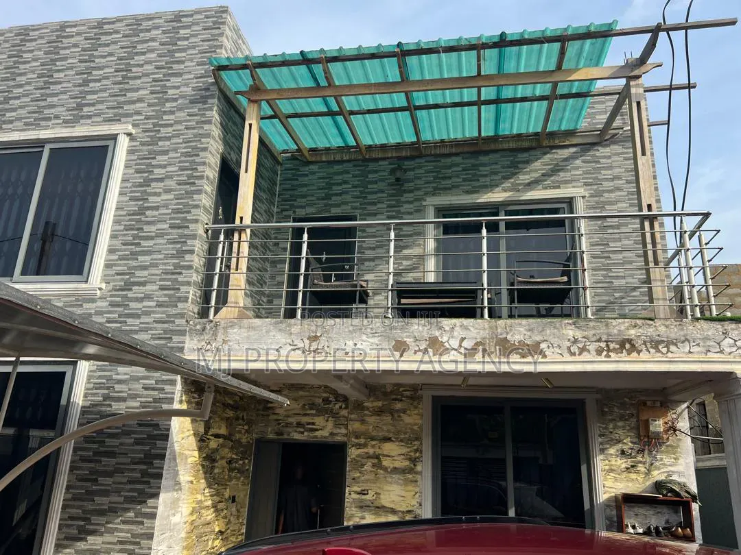 3bdrm Duplex in Hfc, Community 25 for sale