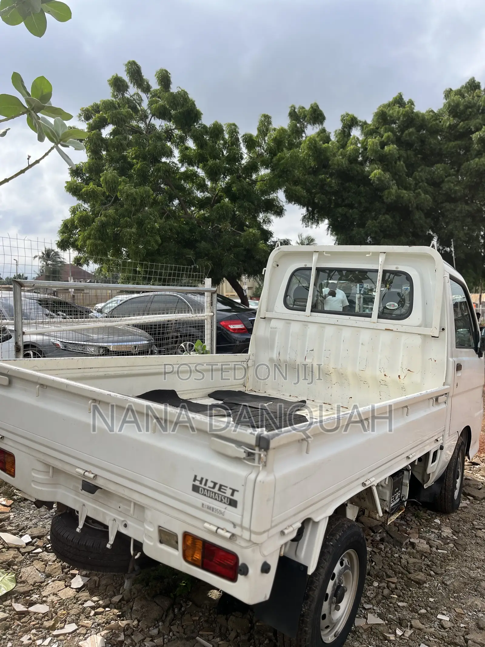 Daihatsu Boon 2010 White