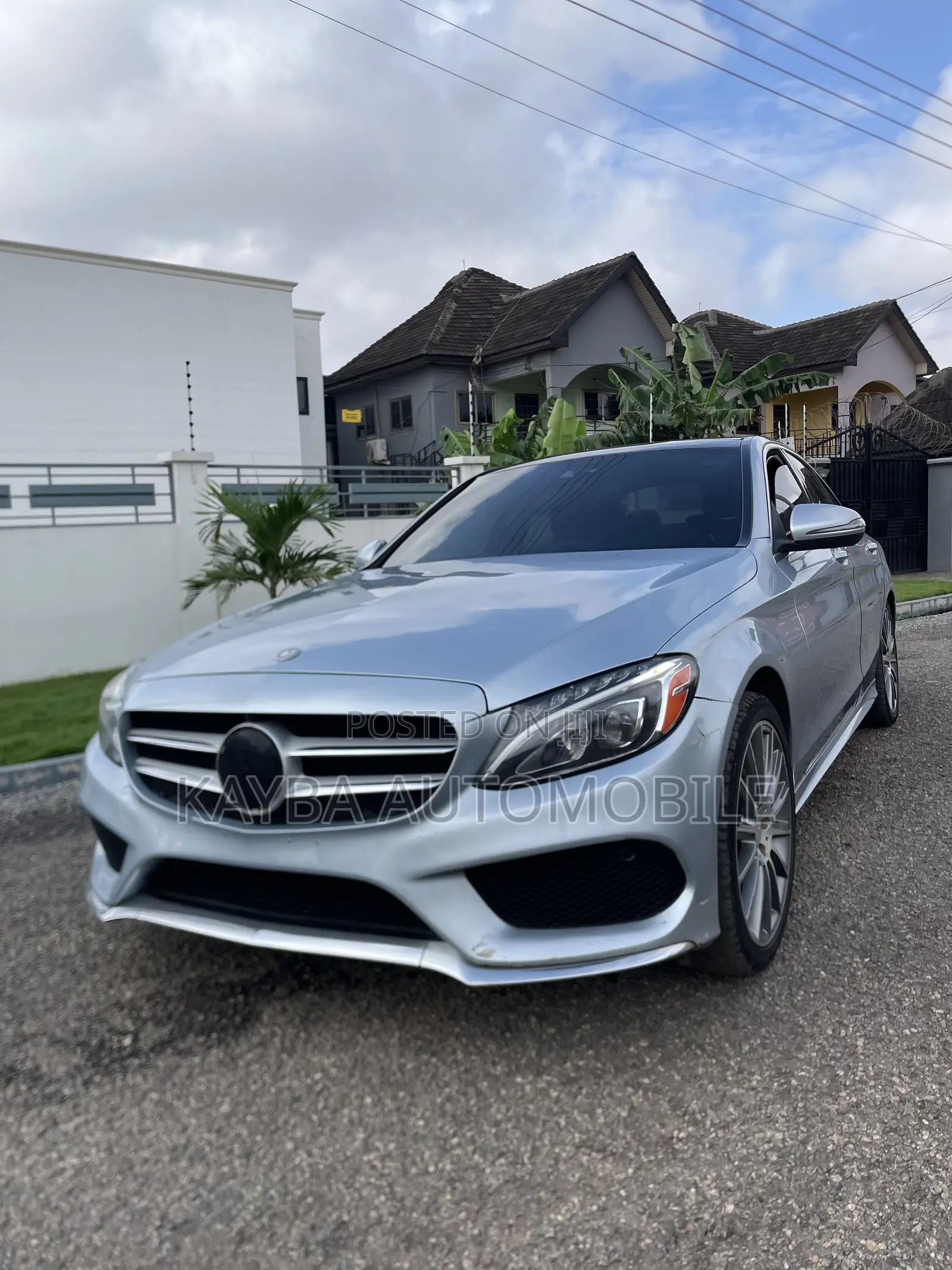 Mercedes-Benz C250 2017 Blue