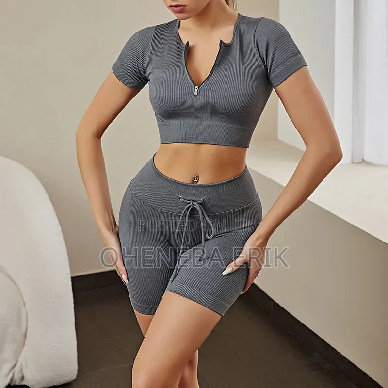 Fashionable and Top Quality Cross-Border Fitness Clothing Set,