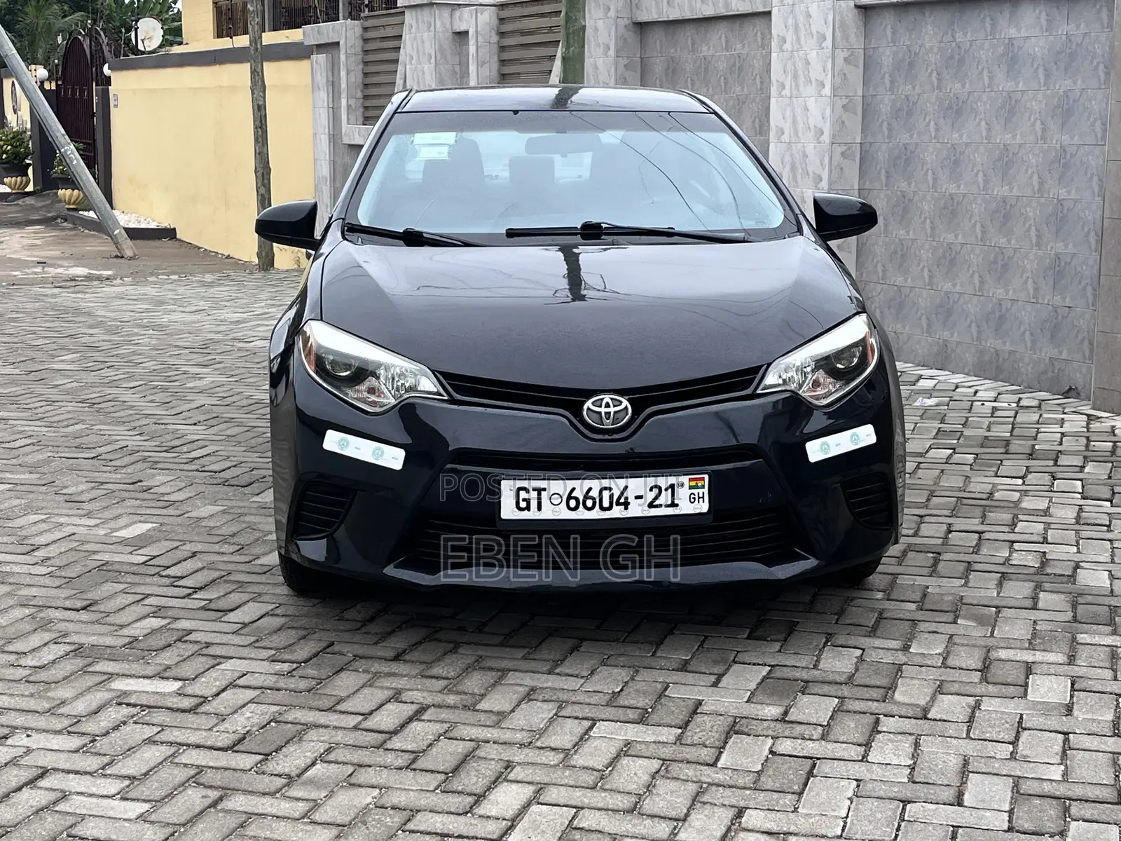 Toyota Corolla LE 4dr Sedan (1.8L 4cyl CVT) 2015 Black