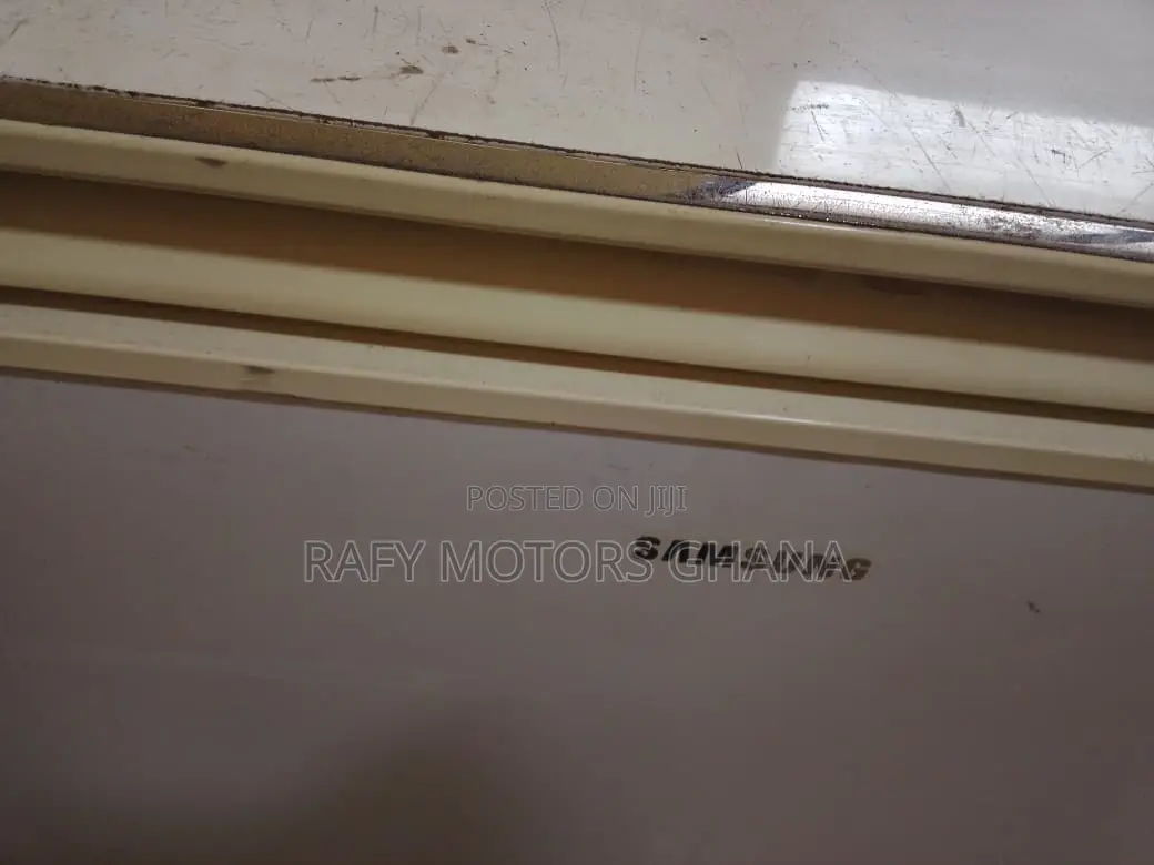 Samsung Commercial Chest Freezer – Large Capacity Deep Freezer
