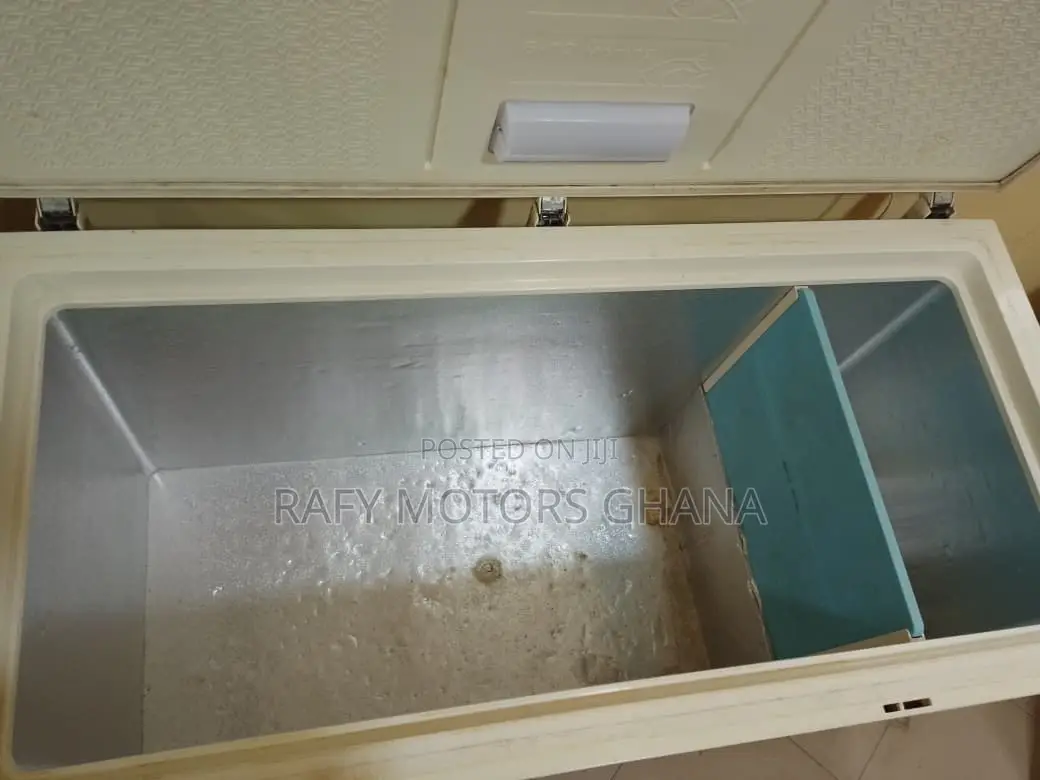 Samsung Commercial Chest Freezer – Large Capacity Deep Freezer