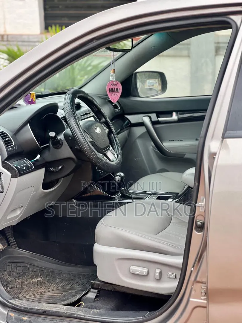 Kia Sorento 2014 Gray