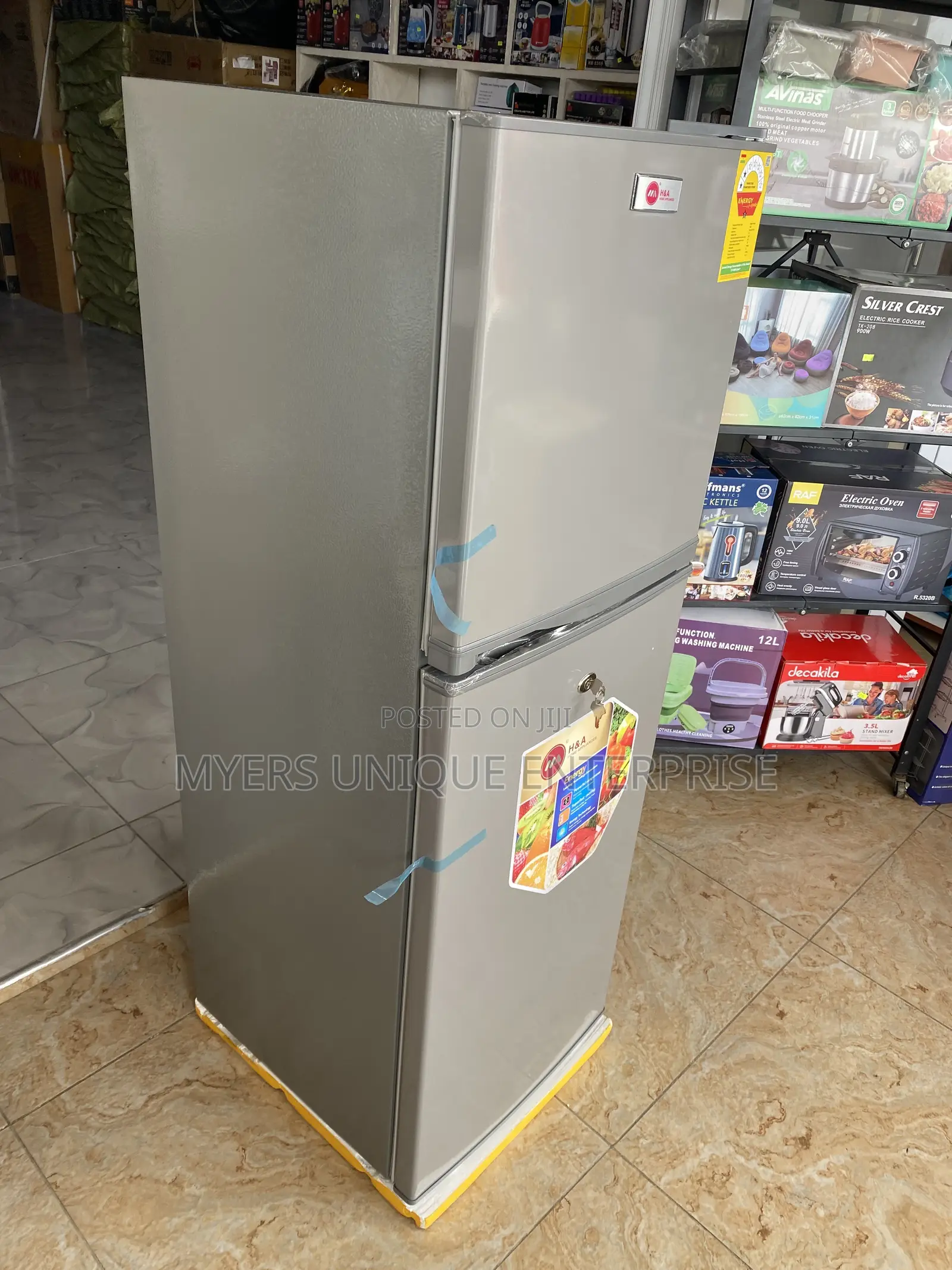 Double Door Fridge for Hostels