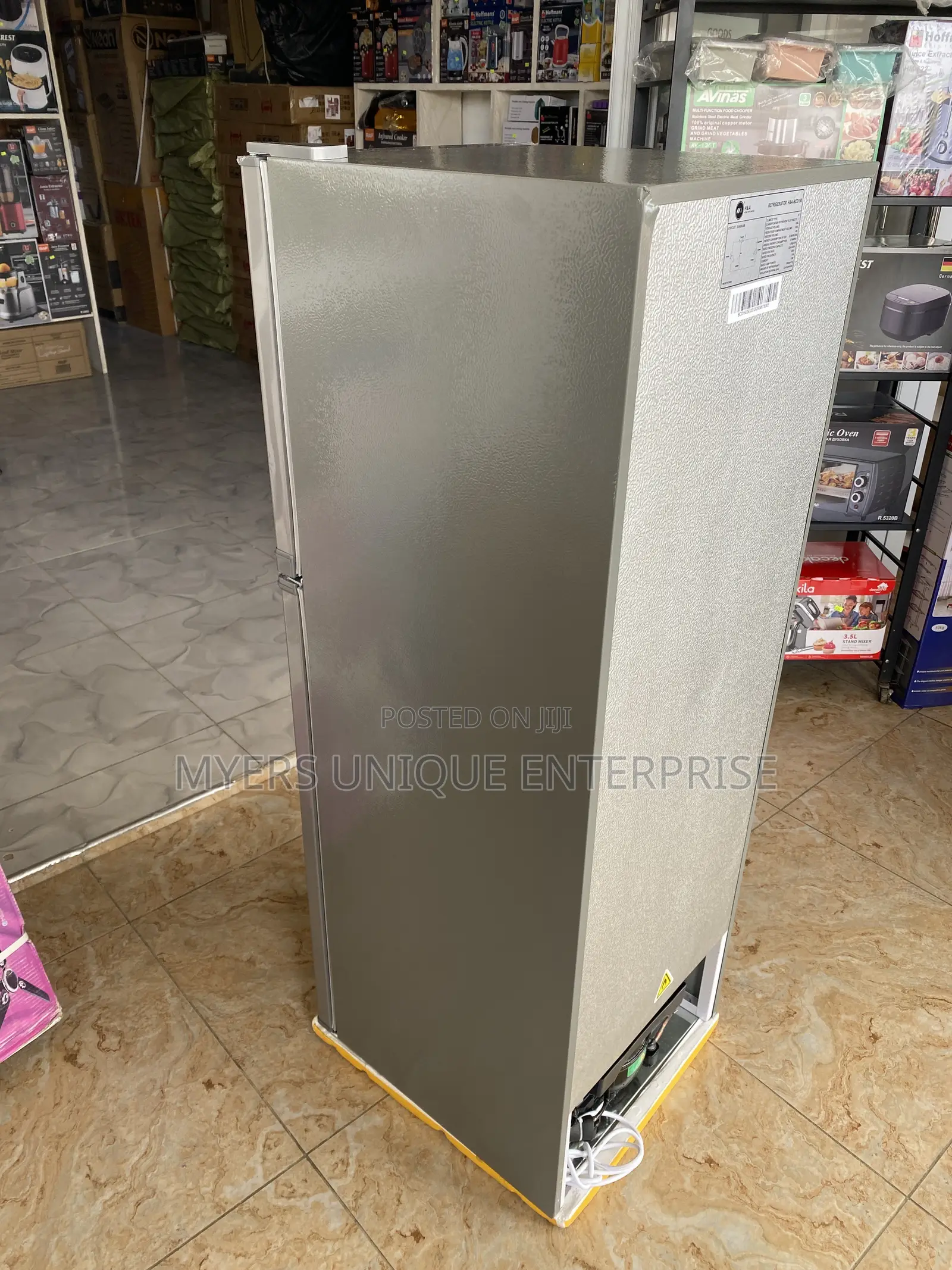 H a 150L Fridge for Office and Home