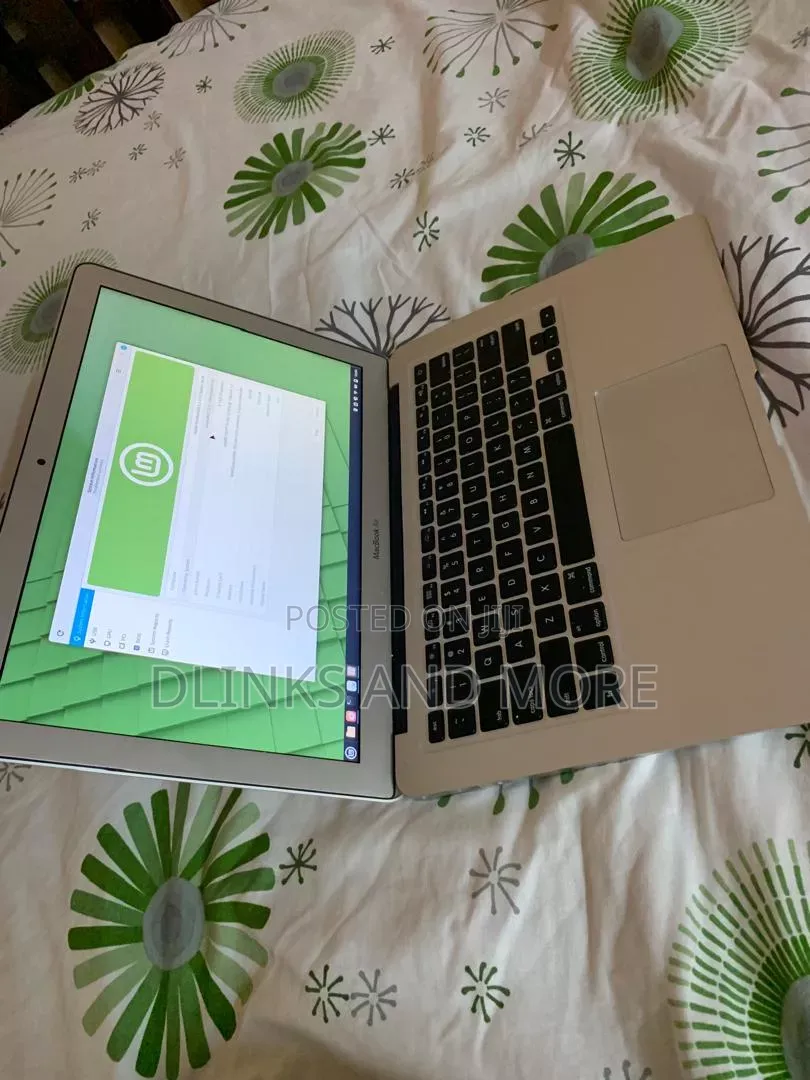 Laptop Apple MacBook 2012 8GB Intel Core i5 SSD 512GB