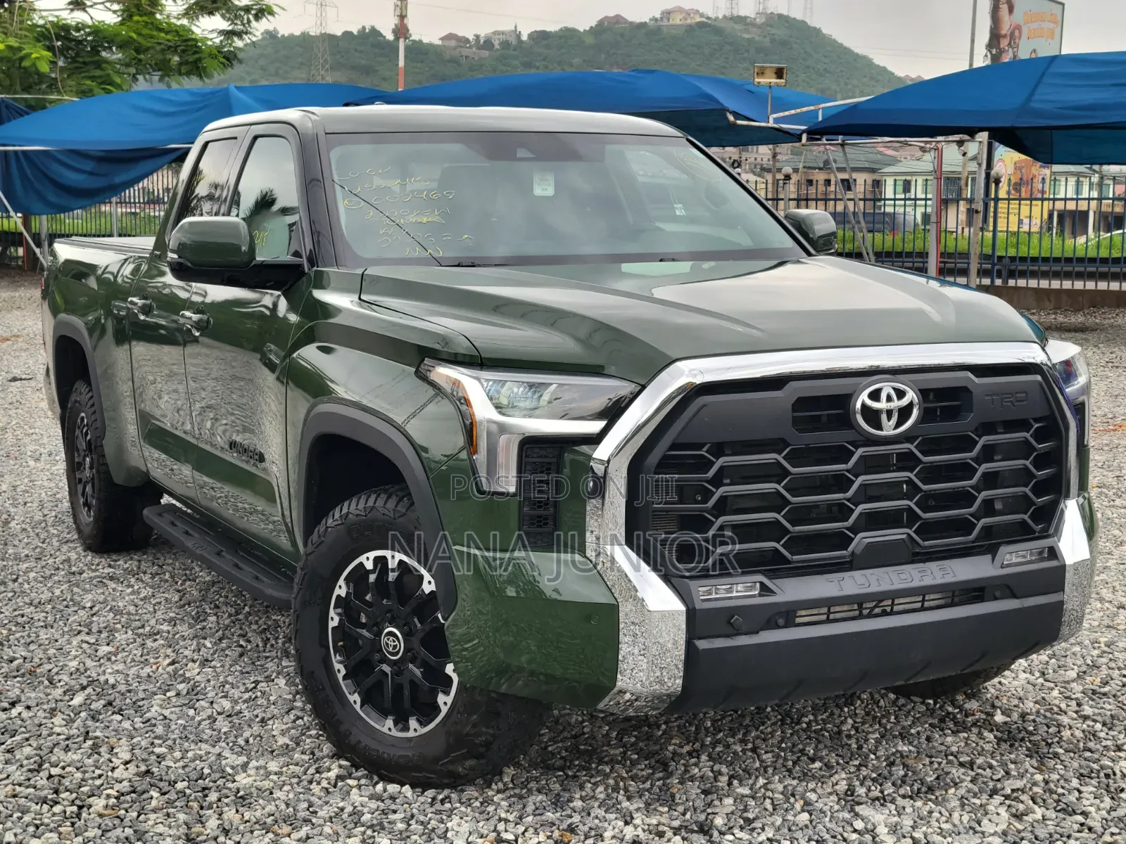 Toyota Tundra 2022 Green