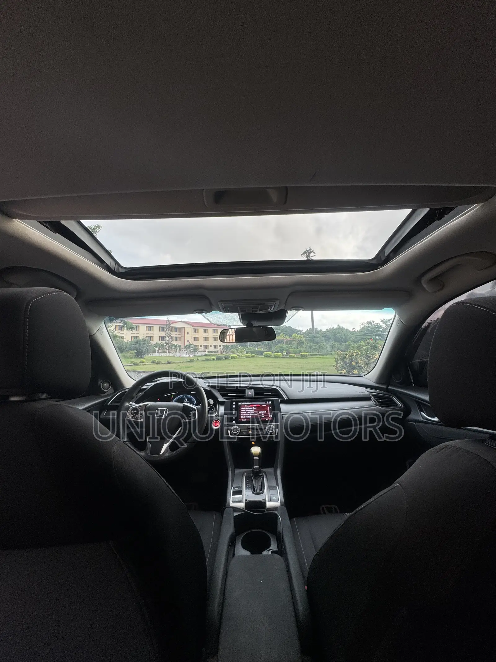 Honda Civic EX 4dr Sedan (2.0L 4cyl) 2017