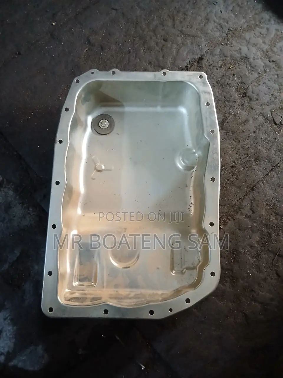 Chevrolet Suburban 2020 Engine Oil Sump Base