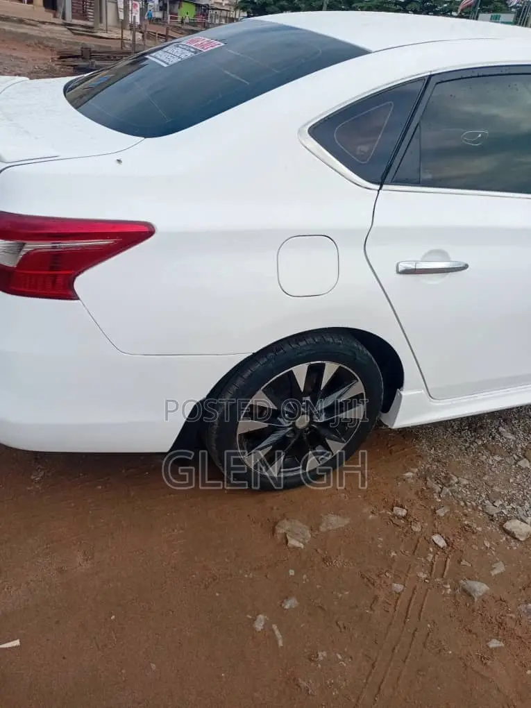 Nissan Sentra SR 2017 White