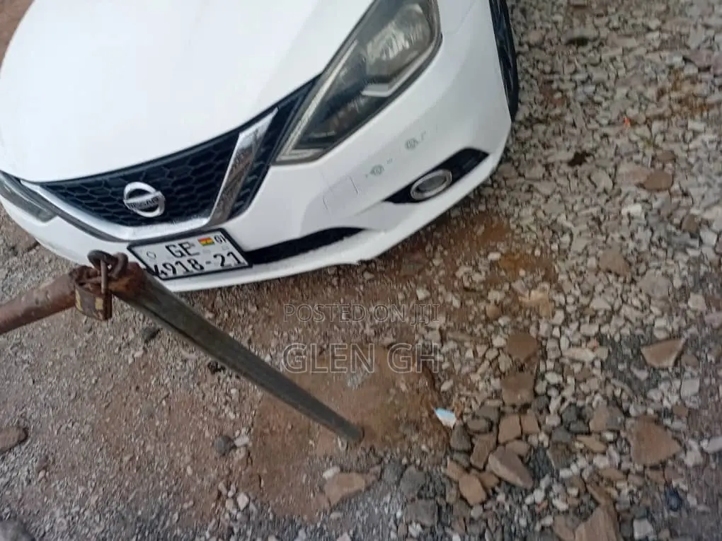 Nissan Sentra SR 2017 White