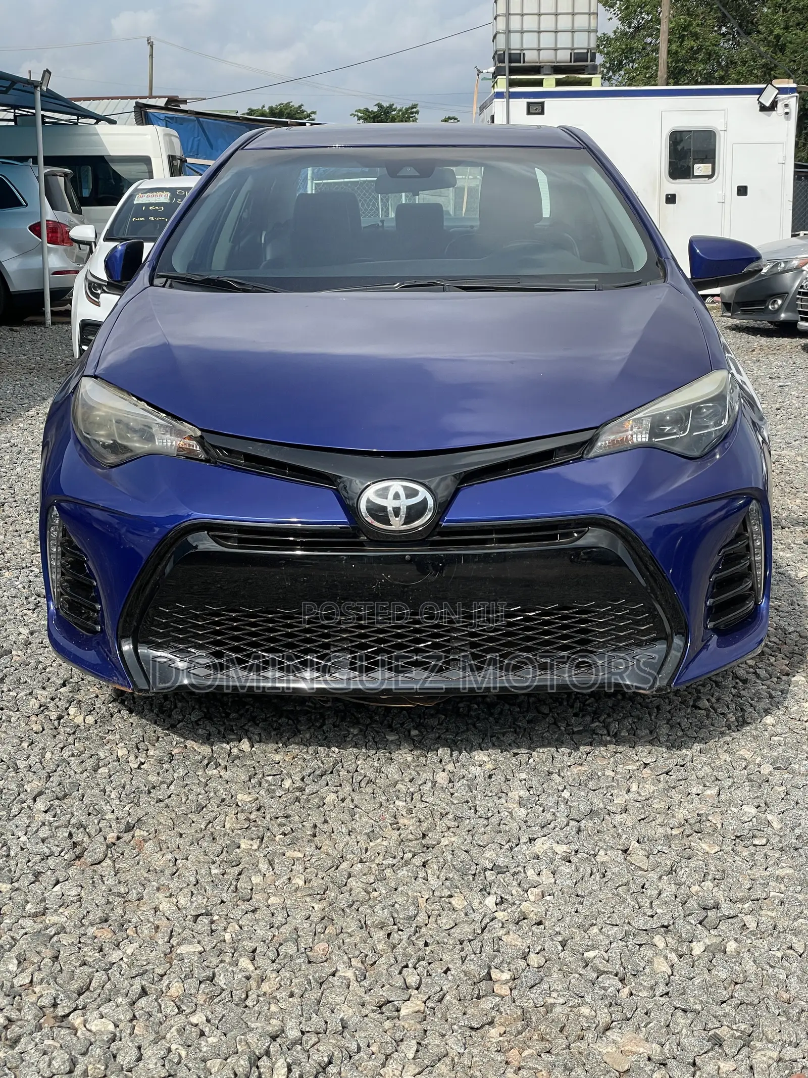 Toyota Corolla 2017 Blue