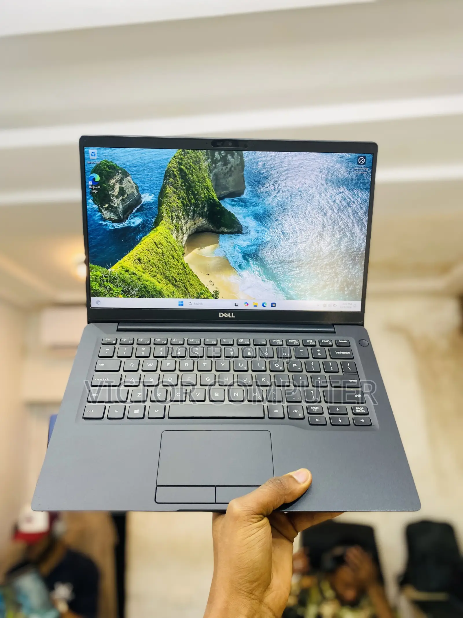 Laptop Dell Latitude 7400 8GB Intel Core i5 SSD 256GB