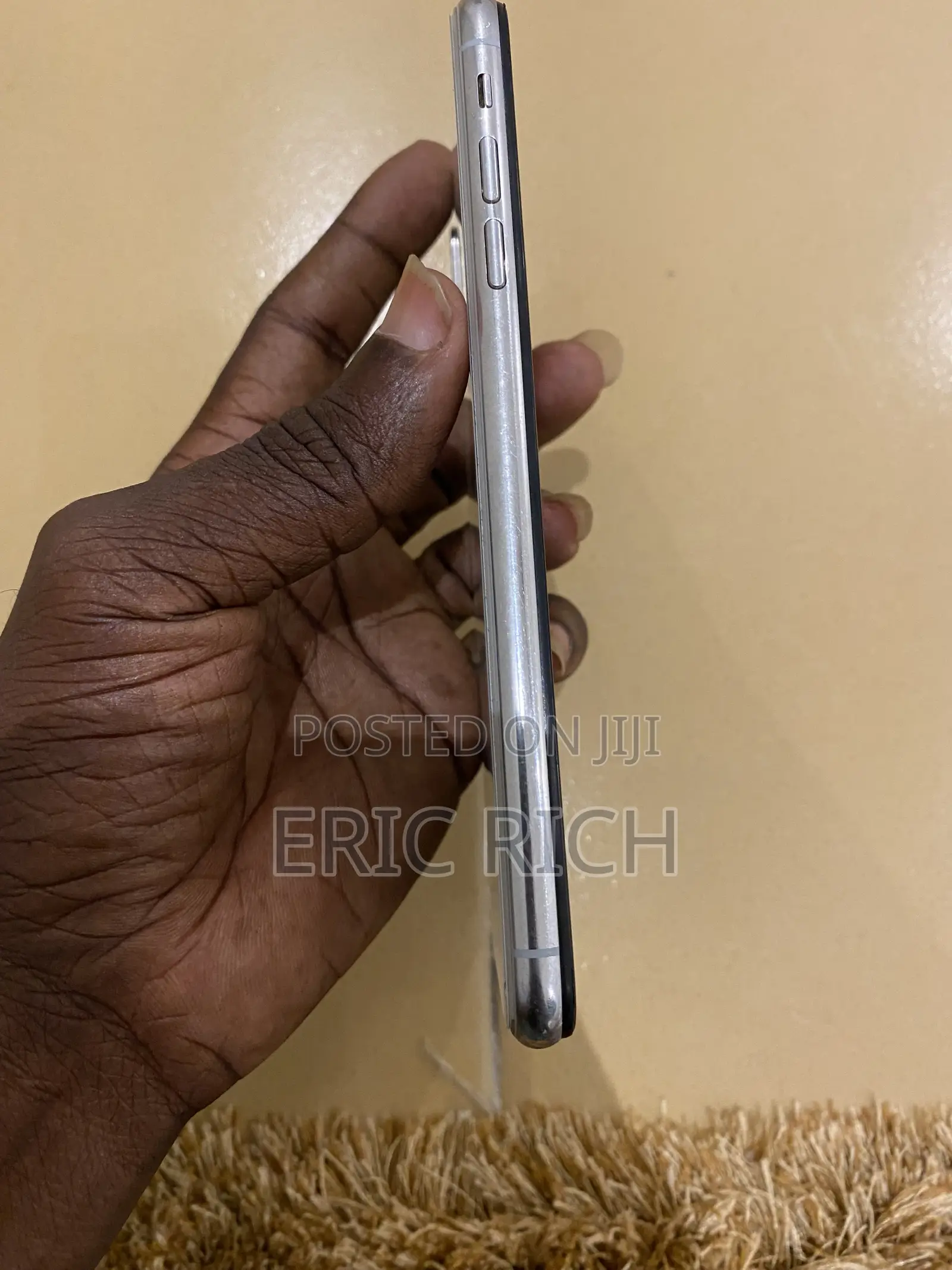 Apple iPhone XS Max 64 GB White