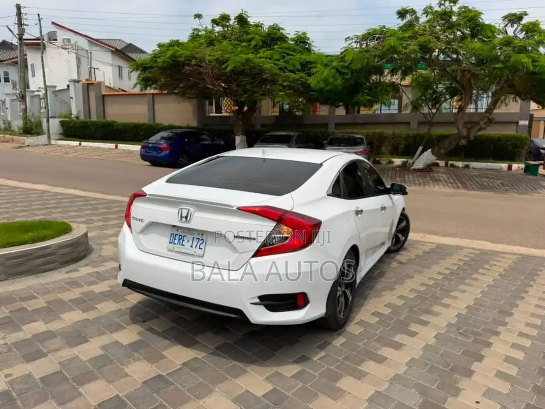 Honda Civic 2017 White