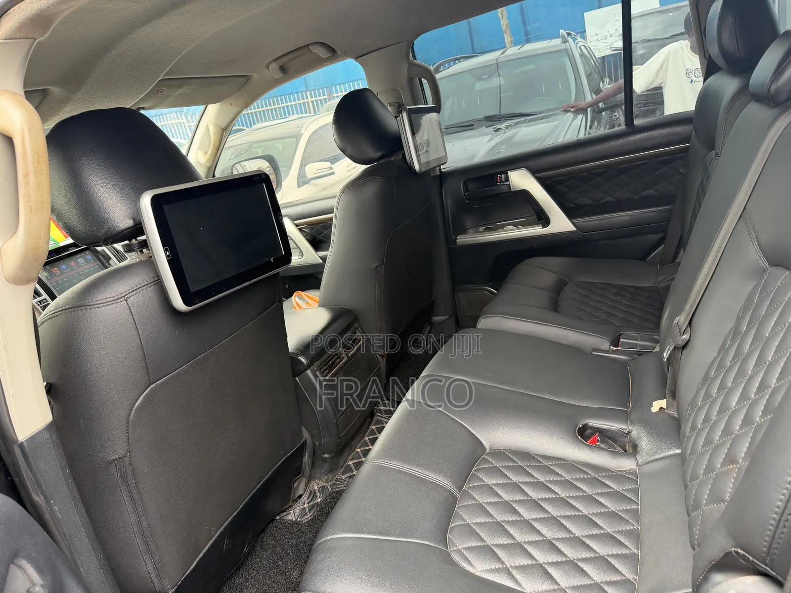 Toyota Land Cruiser 4.5 V8 GXR 2012 Black