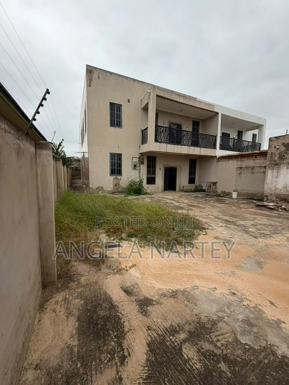 4bdrm House in Community 18 Spintex, Accra Metropolitan for sale