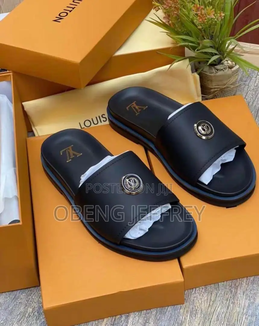Original Louis Vuitton Slippers in Varieties