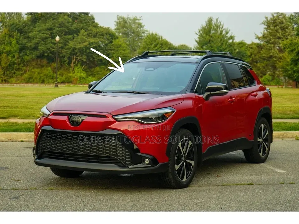 2023 Toyota Corolla-Cross Windscreen Available (Big Camera)