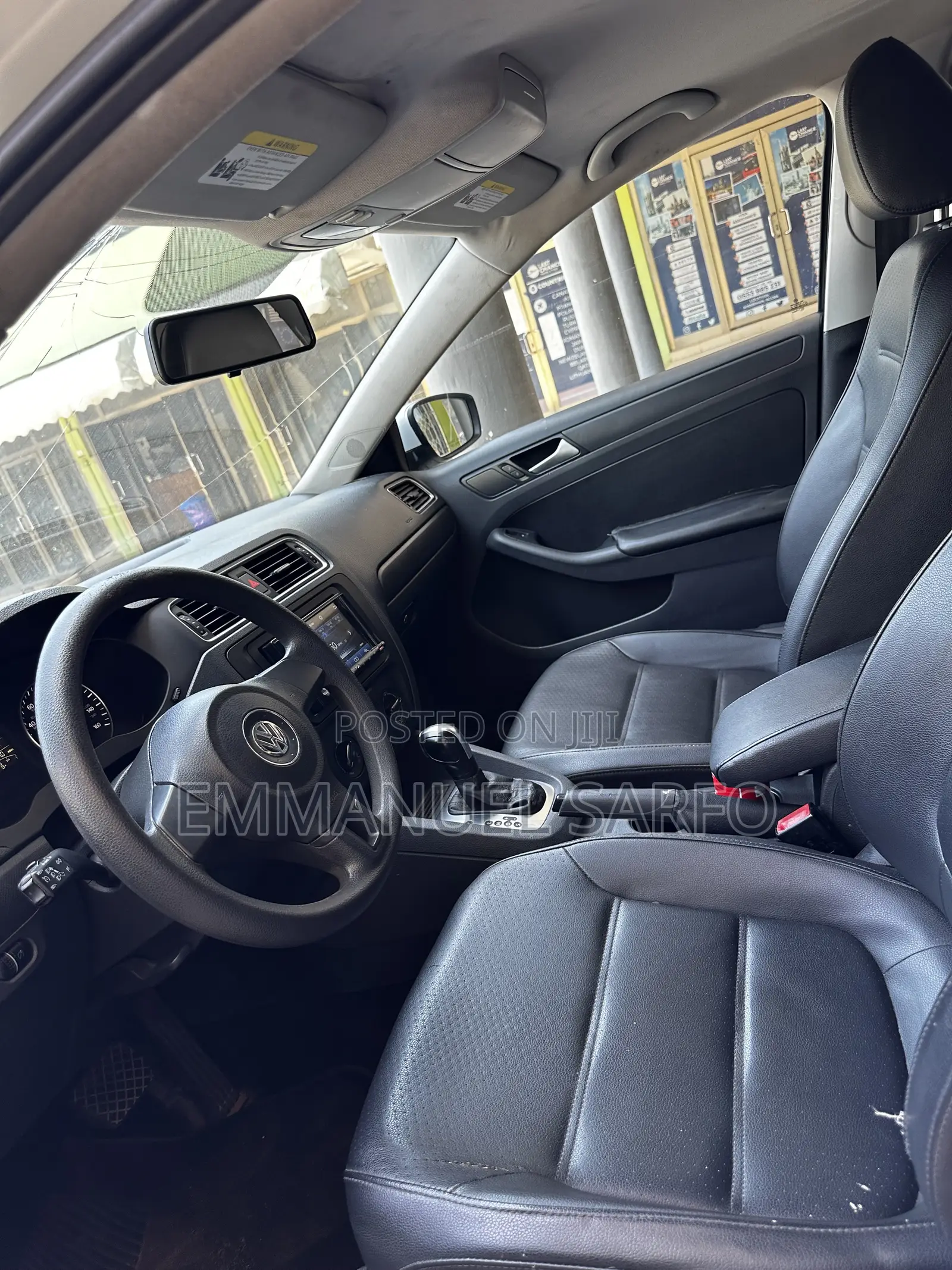 Volkswagen Jetta SE 4dr Sedan (1.8L 4cyl Turbo 5M) 2014 White