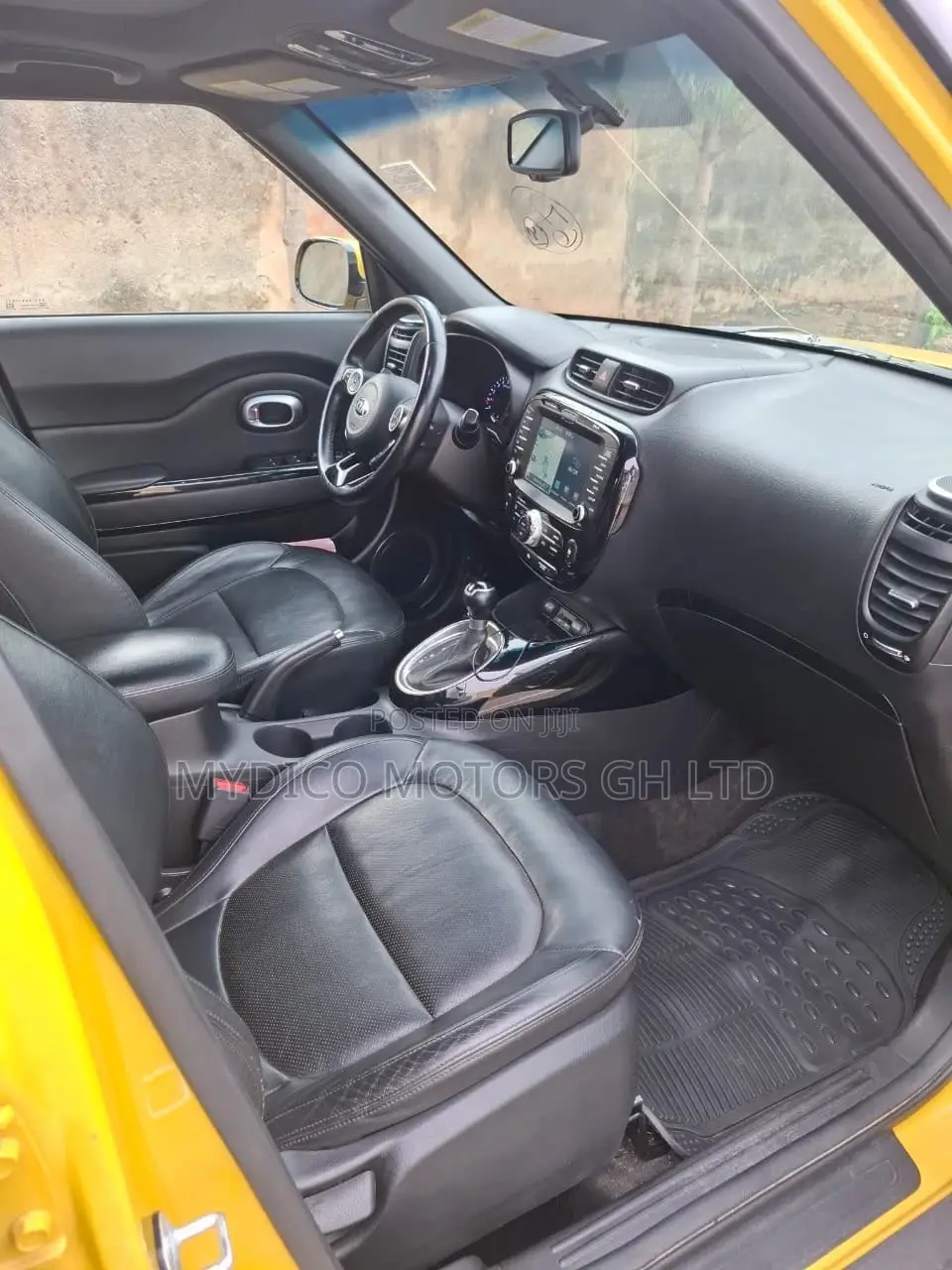Kia Soul + 4dr Wagon (2.0L 4cyl 6A) 2015 Yellow