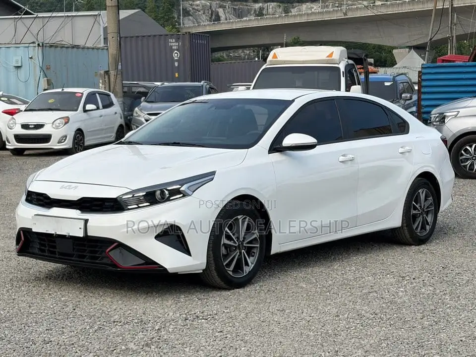 Kia K3 Base 2022 White