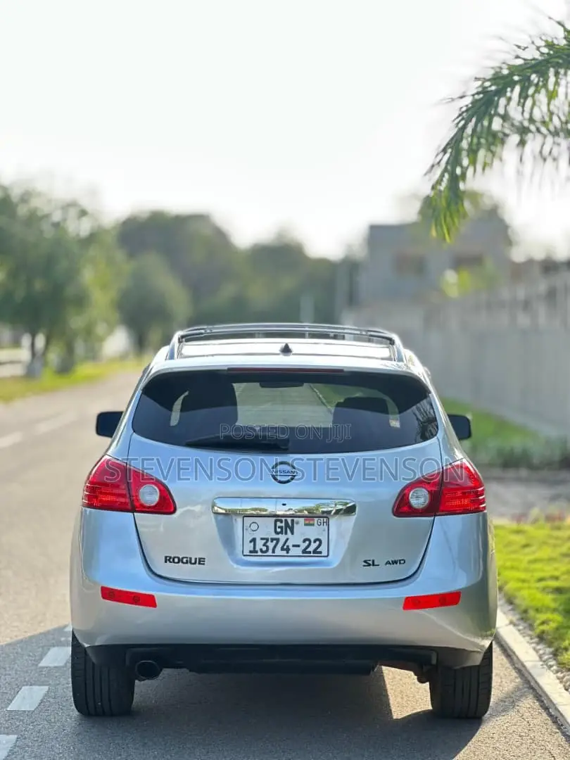 Nissan Rogue 2015 Silver