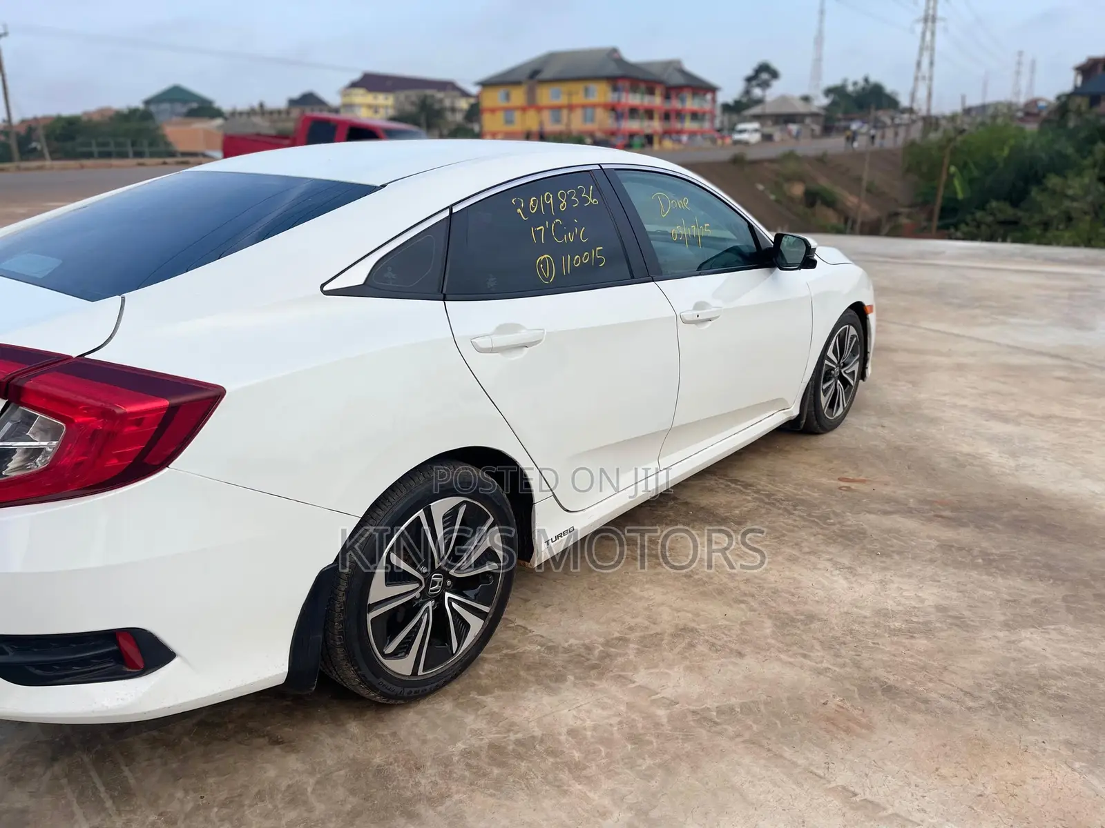 Honda Civic EX-T 4dr Sedan (1.5L 4cyl) 2017 White