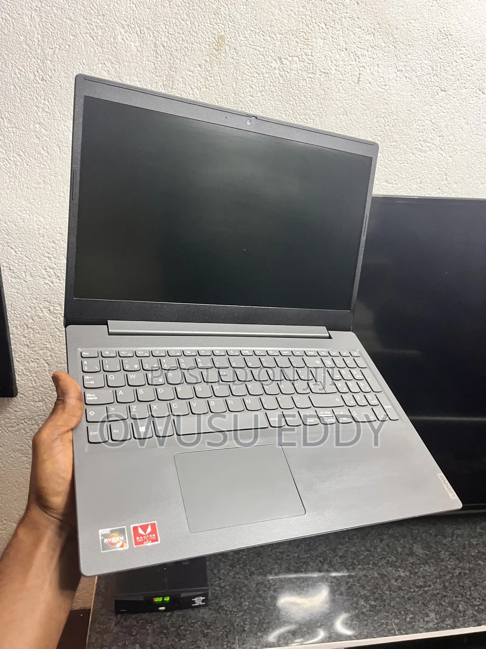 Laptop Lenovo 12GB AMD Ryzen 3 SSD 256GB