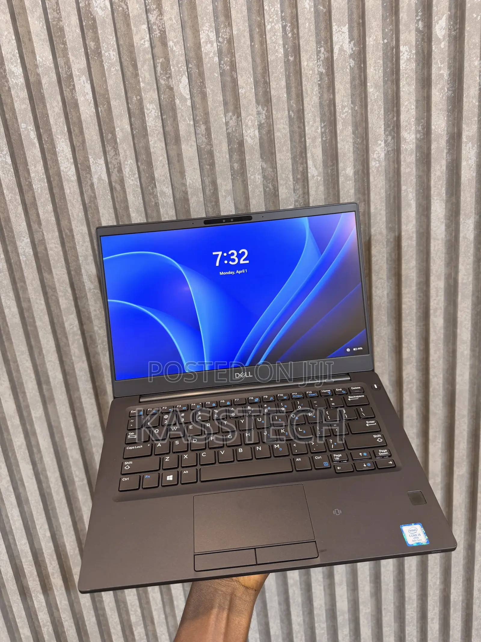 Laptop Dell Latitude 7390 8GB Intel Core i5 SSD 256GB