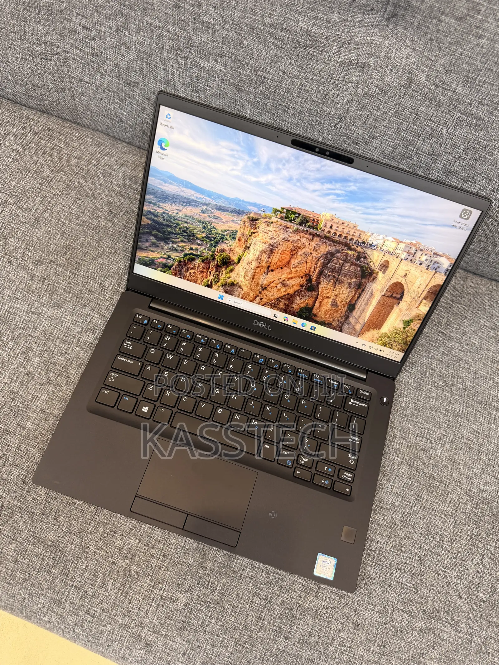 Laptop Dell Latitude 13 7370 8GB Intel Core i5 SSD 256GB