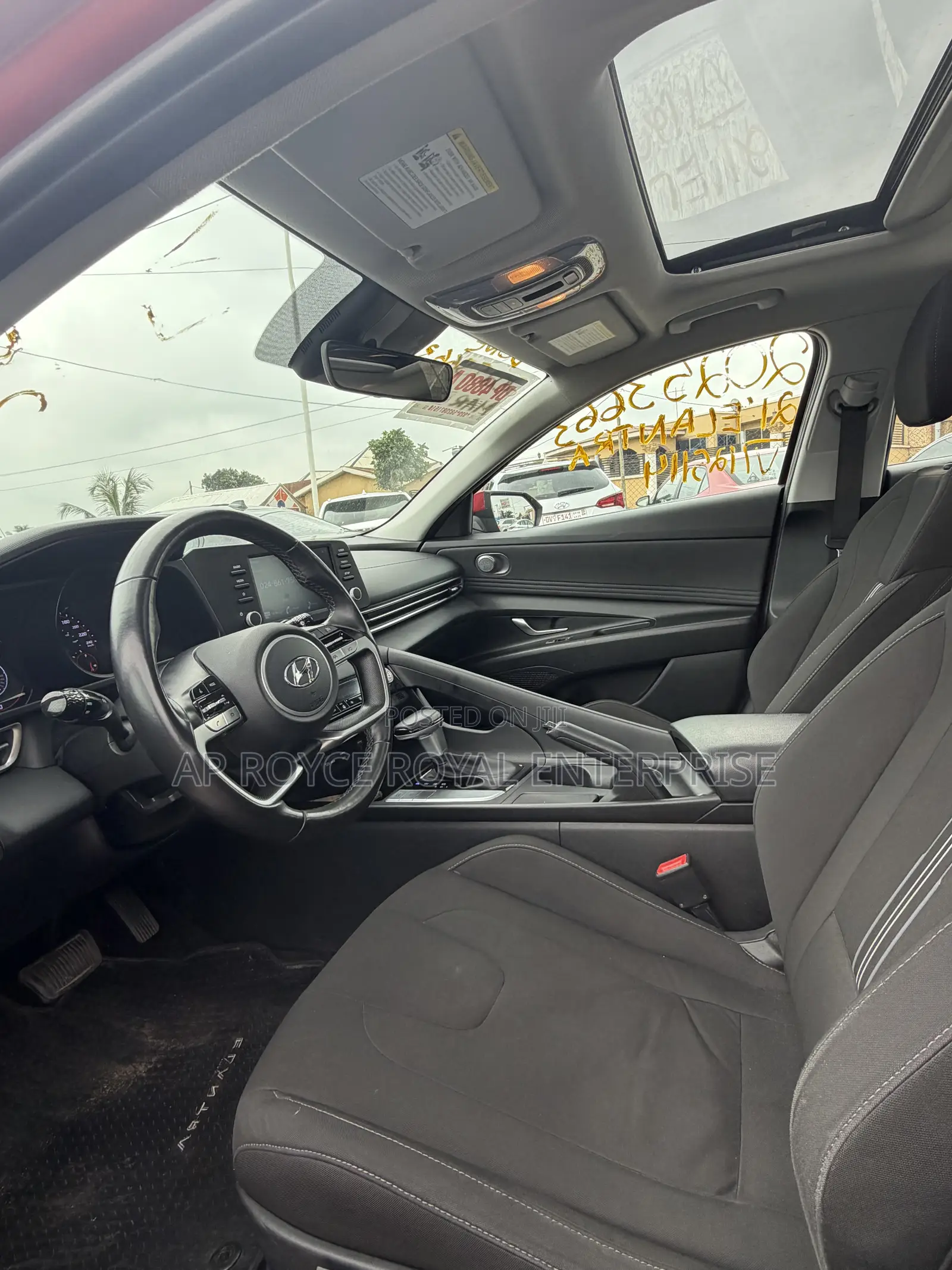 Hyundai Elantra Limited 2021 Red