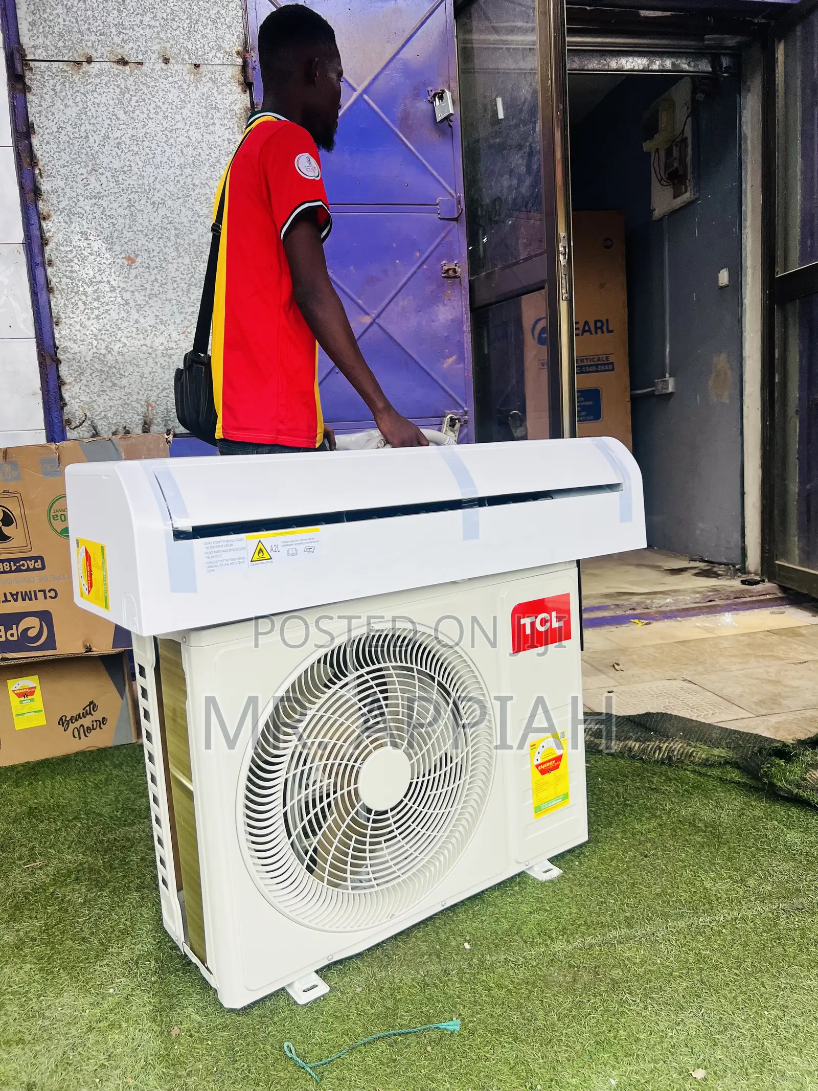 Shop Sleek TCL 2.5hp Split Type Air Conditioner(White)R410 
