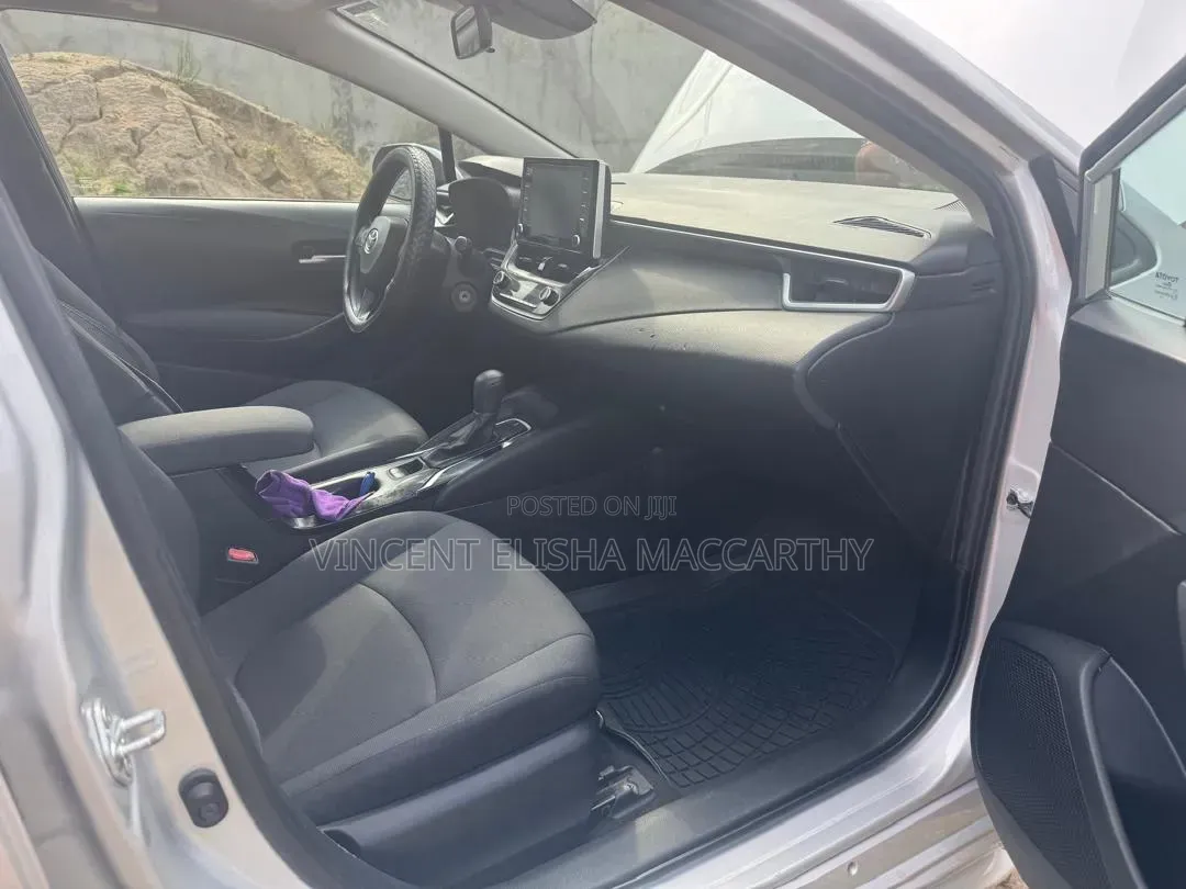 Toyota Corolla 2020 Silver