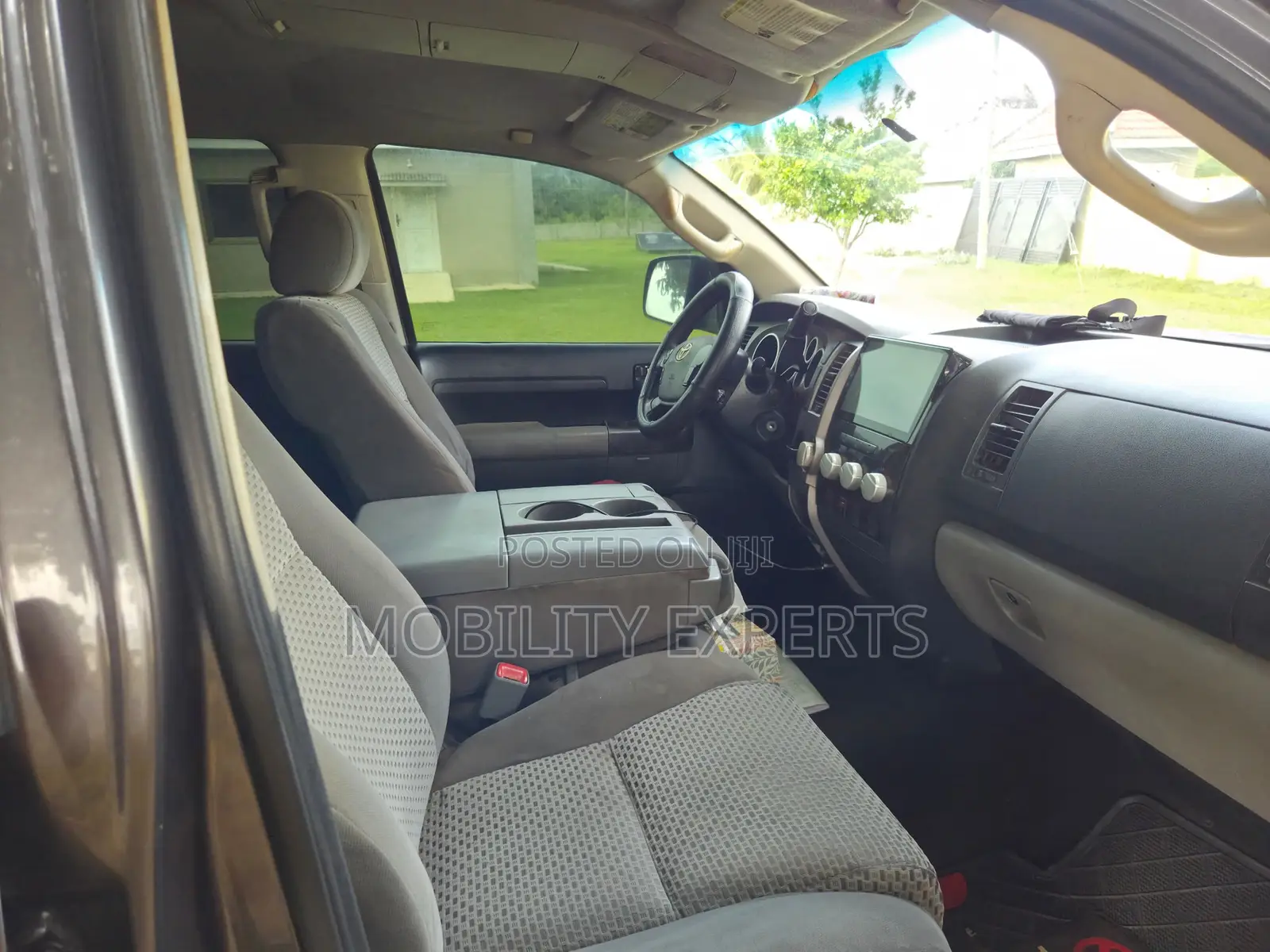 Toyota Tundra 2013 Gray