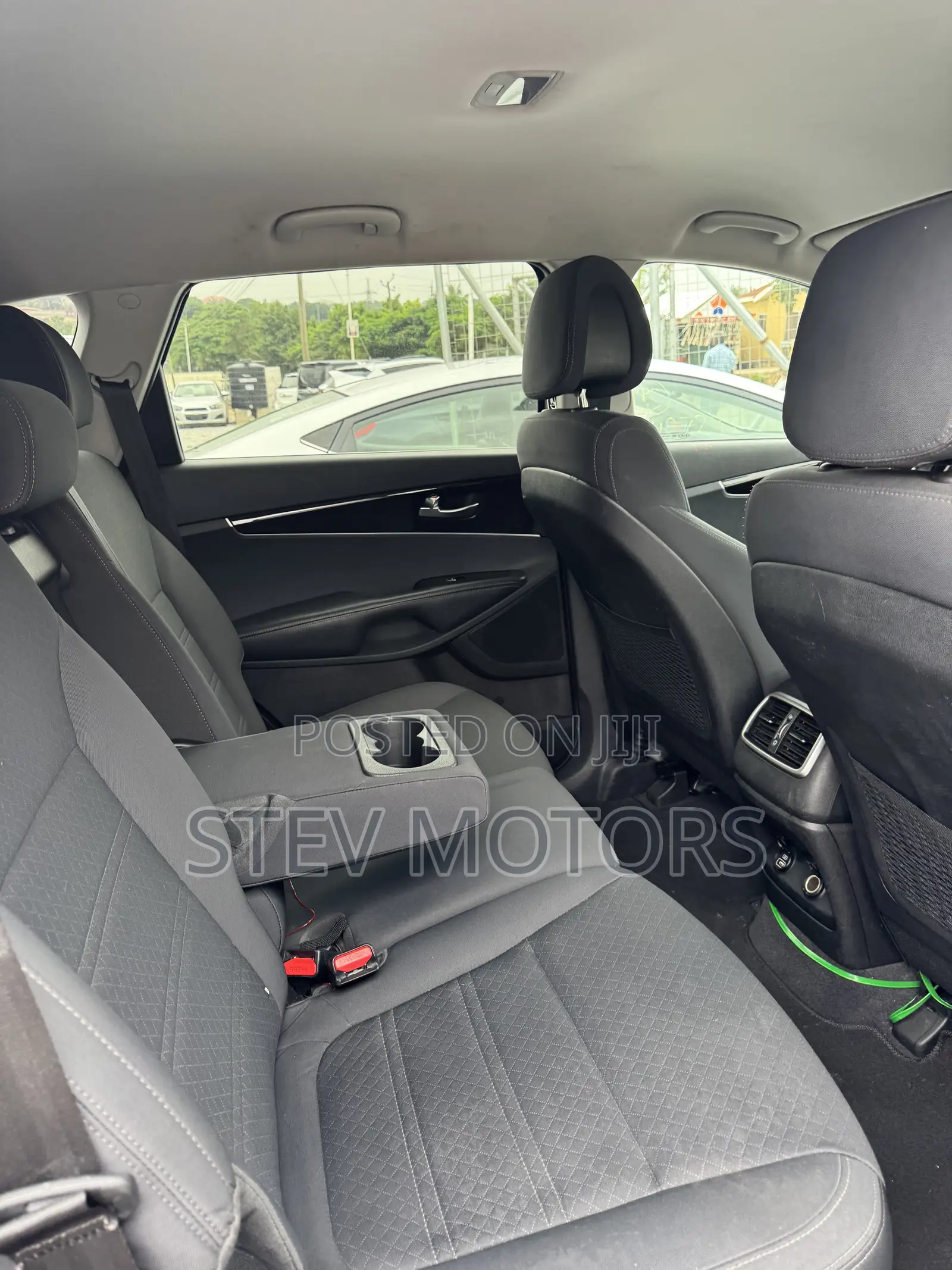 Kia Sorento 4dr SUV 2016 Beige