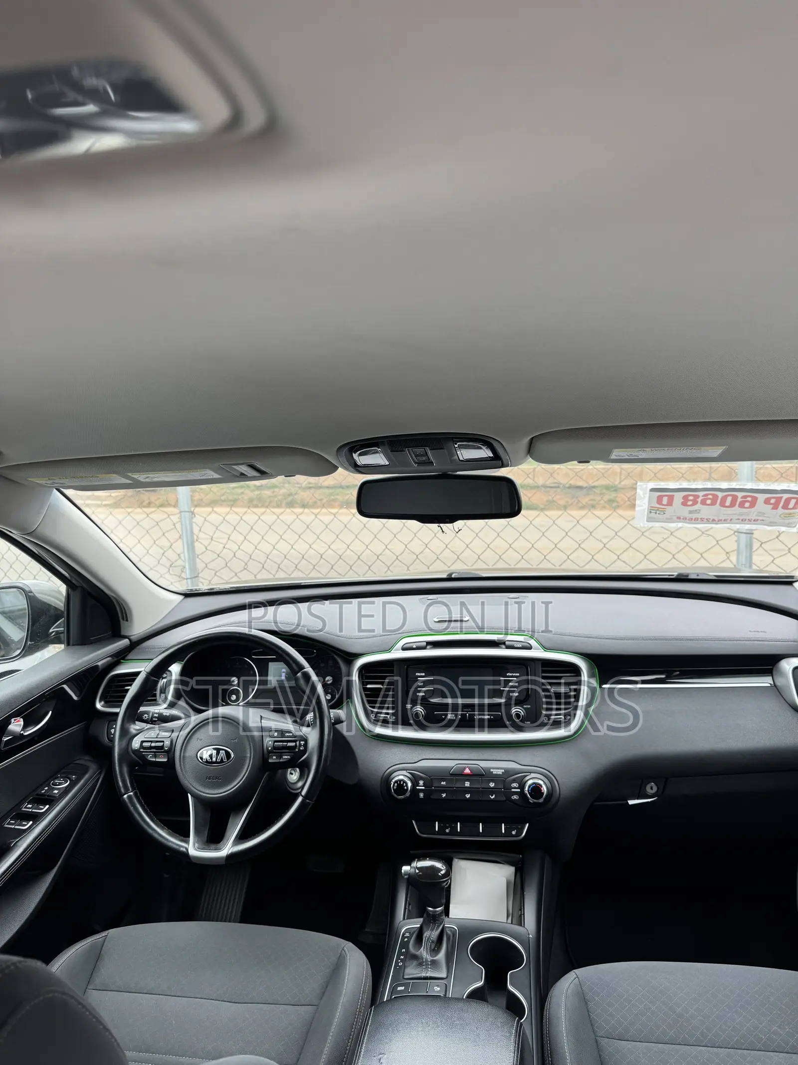 Kia Sorento 4dr SUV 2016 Beige