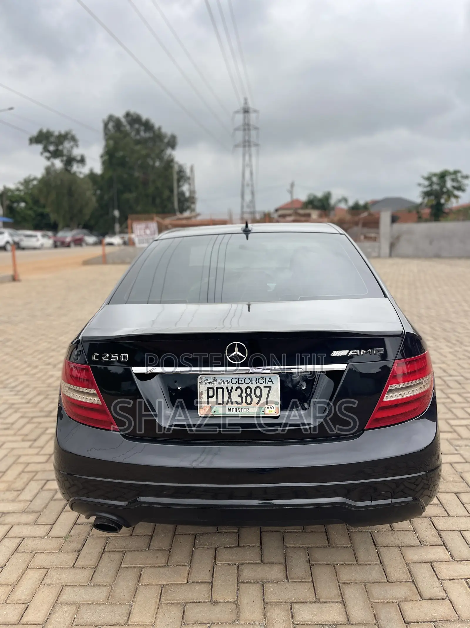 Mercedes-Benz C250 2012 Black