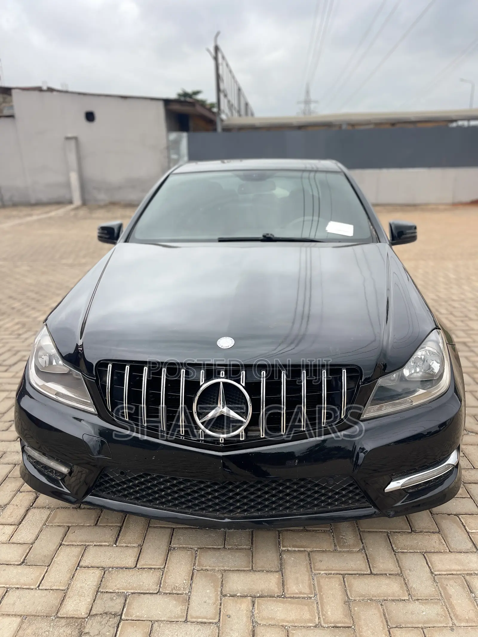 Mercedes-Benz C250 2012 Black